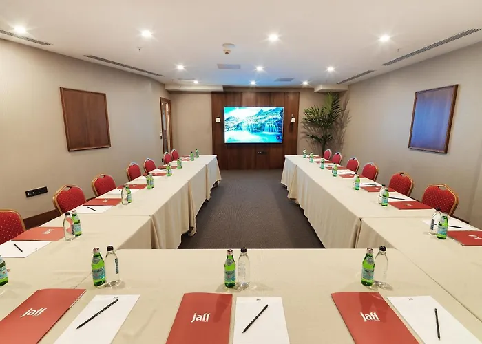 Hotell Jaff & Nisantasi 4*