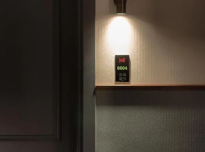 Отель Jaff & Nisantasi